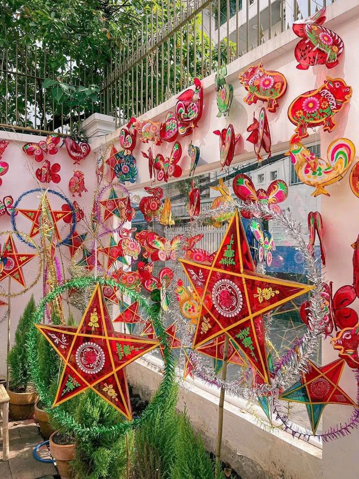 Vietnam Traditional Star Lanterns – Cultural Handicrafts for Global Festive Markets