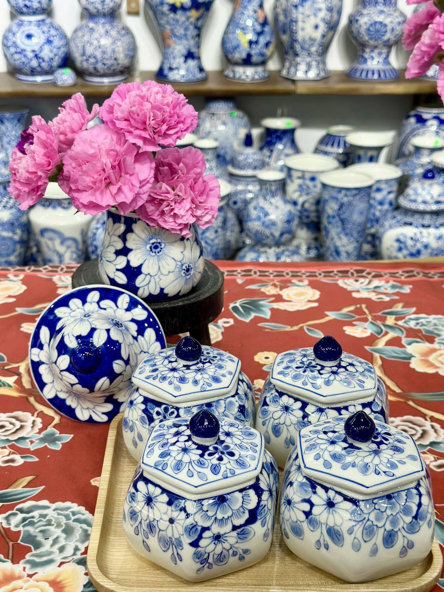 Bat Trang Ceramic Tea, Candy & Jam Jars: Preserving Vietnamese Elegance for Global Homes