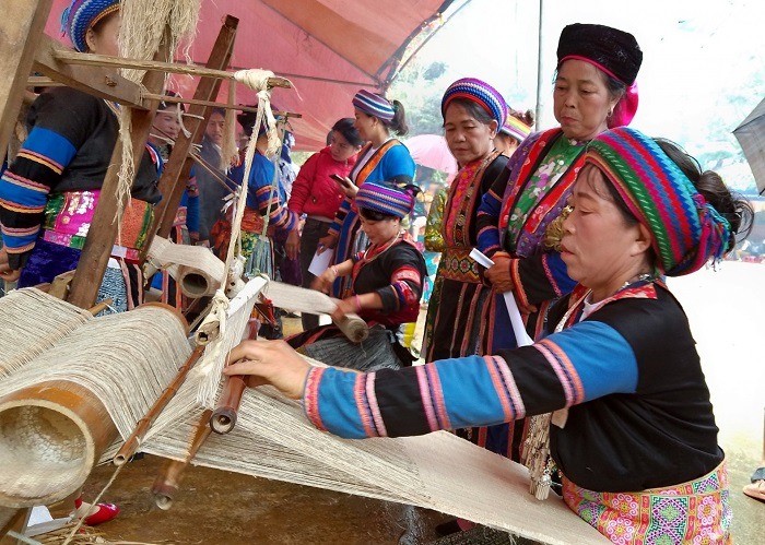 Black H’Mong Linen Brocade from Sapa: Vietnam’s Heritage Textile Entering Global Sustainable Markets